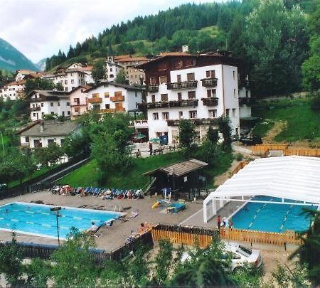 Sporting Hotel Club Pelos Exterior foto